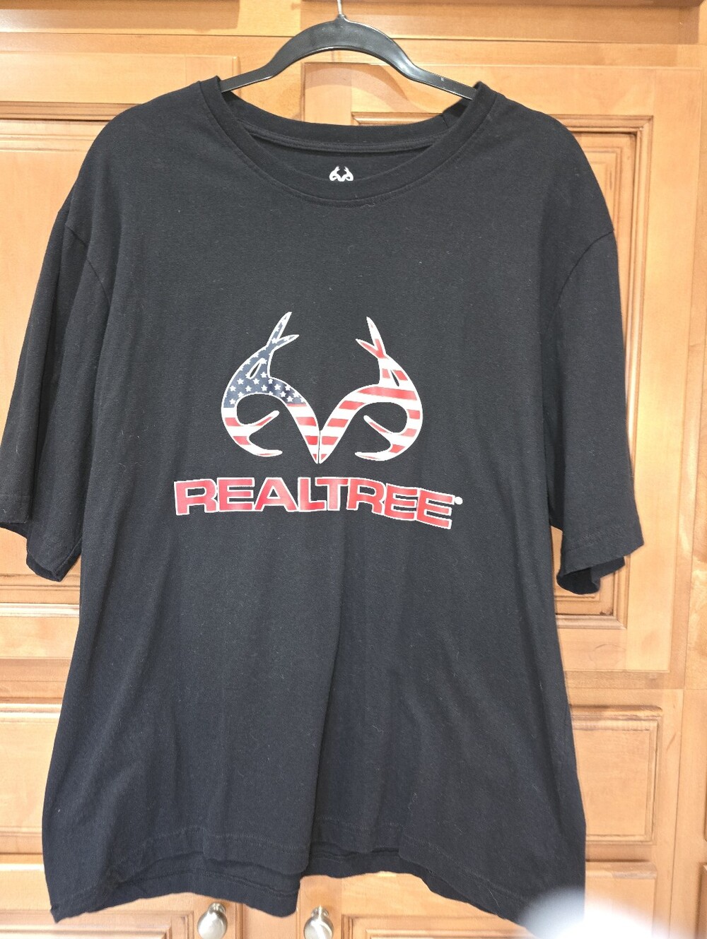 Realtree Black Short Sleeve Tee with American Flag Logo